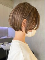 エリマ 調布(elima)&nbsp;ショートヘア顔周りレイヤーブリーチダブルカラーショートボブ