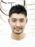ツーブロック×スキンフェード◎爽やかビジネスメンズショート
