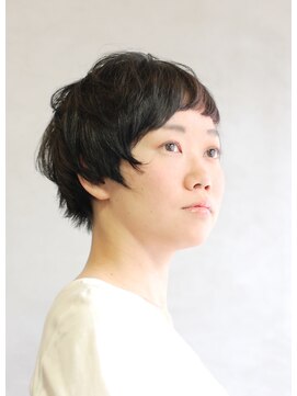ザジヘアー(ZAZIE hair) 【ネイビーカラー】深海色ショート