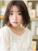 インナーカラー透け感くせ毛風前下がりボブa上尾20代30代40代
