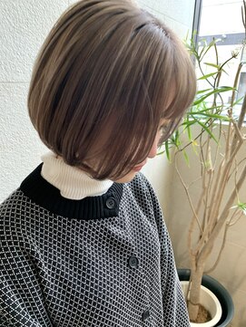 ゲン(gen.) @gen.yamada_kaho_ グレージュカラー×ボブ