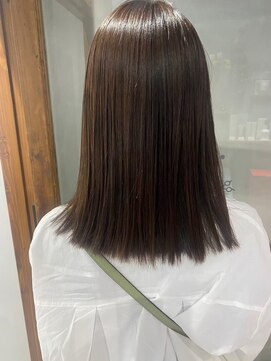 グミ(gumi) *gumi*髪質改善　水素カラー