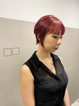 オン(ON) red × short