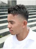 日本男児スキンフェードバーバースタイル爽やか清潔感