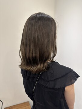 リリアーナ(LILIANA) 池袋 イルミナカラー 透明感 切りっぱなし 外ハネ ボブ♪
