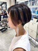大人ツーブロックショート白髪ぼかしハイライト武蔵小杉自由が丘