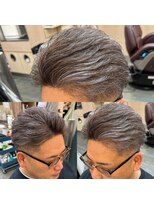 銀座マツナガ 浅草店&nbsp;【王道】プラチナシルバーアッシュツーブロック刈り上げ銀髪