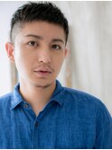 すっきりヘルシースタイル！フェードカットショートヘアf