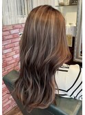 【ハイライトで作るコントラストベージュカラー】　山下　泰世