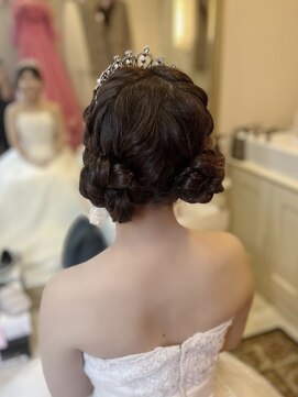 グラムール(Gramour) 挙式ヘア　ツインシニヨン