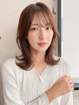 アグノス 青山(Agnos) ココアベージュグラゲヘアーくびれ小顔オリーブグレー