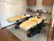 ヘアープレイスハッシュの雰囲気（フルフラットのシャンプースペース）