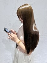 シェリ(Cheri)&nbsp;【Amani】髪質改善 × ブリーチなしオリーブベージュ