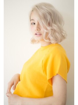 ワン 戸塚(ONE001) 【ONE戸塚】ブロンドボブ