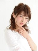 フェミニンヘアアレンジ【EARTH三木】
