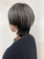 リア(Lia by KENJE)&nbsp;Lia　個性派スタイルで周りと差をつけましょう!!