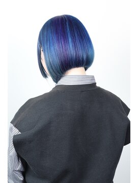 クリップ ジョイント ゴッド(CLIP JOINT GOD) 前下がりボブ＆ネイビーカラー♪