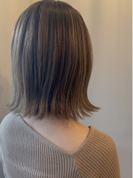 イーナ(iina) ROKUROKU 吉澤☆外ハネボブ