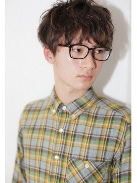 キートスバイガーランド (Kiitos by Garland) [Kiitos]簡単スタイリング★メガネに似合うマッシュショート