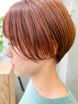 テトヘアー(teto hair) 丸みショート、前下がりショート、オレンジベージュ