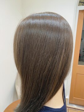 ルッカ(Rucca) 早摘みオリーブカラー