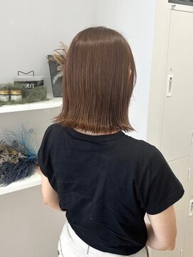 ロジェブルー(Rosier Bleu) 外はねスタイリング