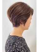 髪のクセがあっても綺麗に収まるショートスタイル