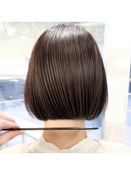 ジルブラン(JIL BLAN) ハイライトバレイヤージュダブルカラーショートカット30代40代