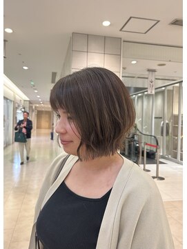 ラシュープリーム(La SUPREME) 透け感たっぷりベージュカラー