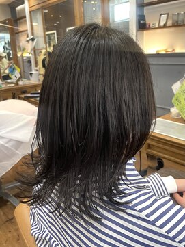 ラブ 蕨(LAB) 外はね鎖骨ミディアム