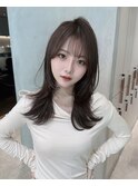 チャコール/オリーブグレー/レイヤーカット小顔顔周り韓国札幌