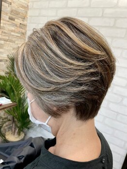 ハサミバイアトリエナガノ 千葉(8sami by atelier nagano)の写真/髪質改善で叶える大人の上質ヘア。お手入れの楽さと美シルエットを重視したまとまるショートスタイル[千葉]