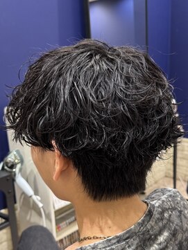 波巻きツイスパ仙台美容室シャドウパーマウルフフェザーパーマ