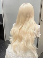 ネハス(nehus.) ハッシュカット/レイヤーカット/ブリーチカラー/ダブルカラー