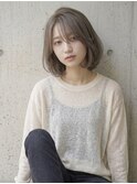 ボブ/あごボブ/ブリーチ/グレージュ/丸みボブ/透明感/レイヤー