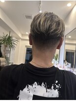 アクシア ヘア(Axia. Hair) ハイライト