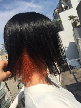 ジーナ(XENA) ブラック／オレンジ