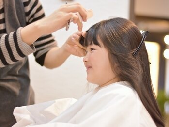 ビューティーサロンビックファイブ BEAUTY SALON Vic5の写真/＜地域密着☆おもてなし自慢＞お子様同伴可★地元の方に愛される地域密着型サロン！ご家族でのご来店も◎