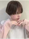 マッシュショート マッシュショートボブ 前髪あり 小顔