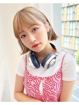 アフロートリノ(AFLOAT Leino) 【修】20代30代40代◎透明感カラー×韓国切りぱなしボブ