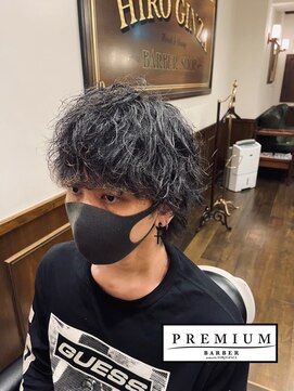 プレミアムバーバー 表参道店(PREMIUM BARBER produce by HIRO GINZA) メンズショートウルフスタイル×パーマ