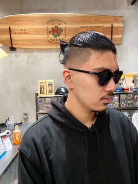 エフエム 明大前(FM) バーバー 刈り上げショート/アップバング/フェードカット