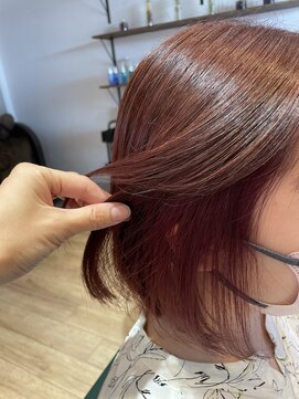 サラ(sarah) ミニボブ/ピンクカラー