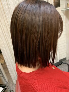 ロマンヤカタ ファース(ROMAN YAKATA fars) 髪質改善 切りっぱなしボブ 艶髪 美髪ケア@田代11/18