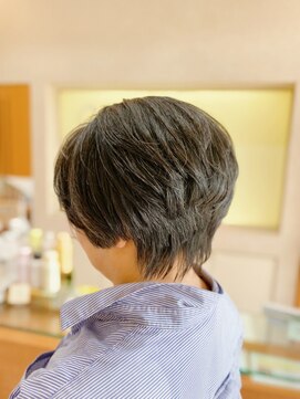 クール ヘアー ギャラリー 神明町店(COOL Hair gallery) 大人の美シルエットショート　40代、50代
