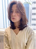レイヤーカット大人可愛いミディアムヘア