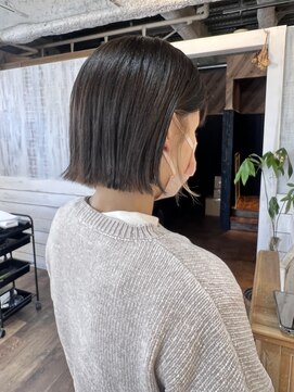 アクトゥス(AEQUITAS) ダブルカラー×グレーアッシュ