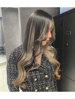 ラルガ 黒崎(Raruga)&nbsp;ハイライトカラーミルクティーベージュレイヤーカット