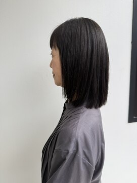 フォークロア 本店(Folk Lore) 酸性ストレートミディアムヘア