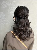 ハーフアップヘアアレンジハーフアップヘアセット結婚式ゲスト